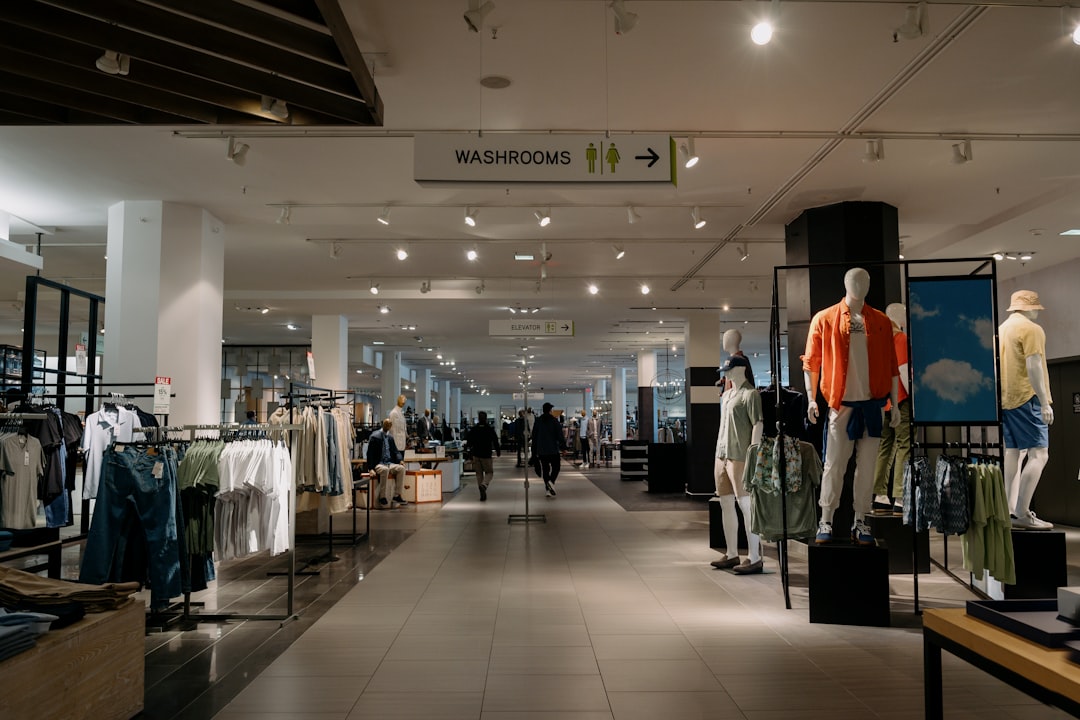 zara store interior designer